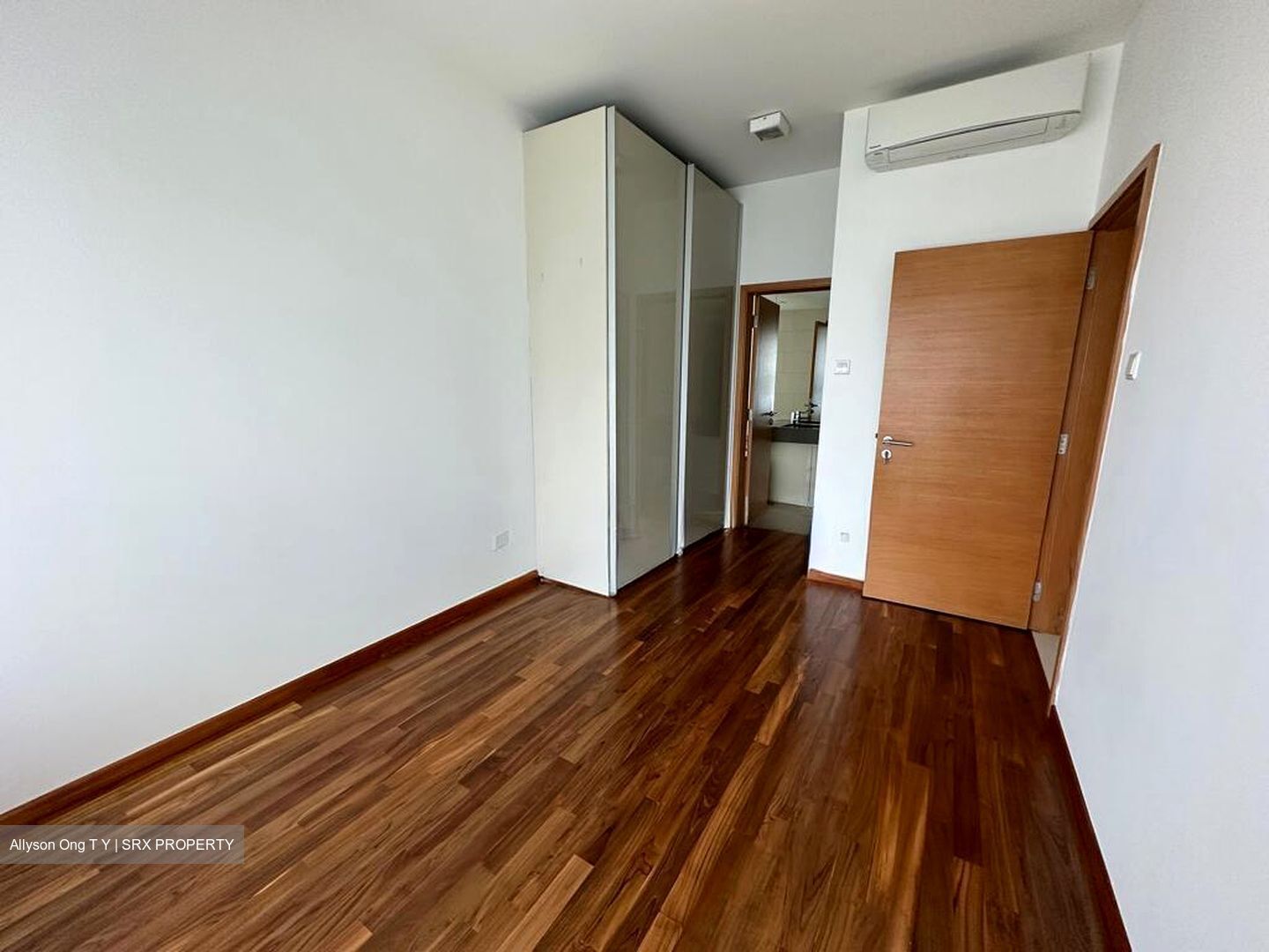 Pavilion 11 (D11), Condominium #499582791